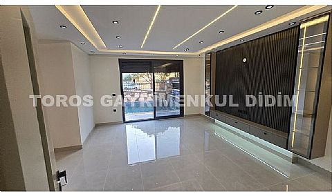 Didim Efeler Mahallesi’nde Geniş, Modern ve Konforlu Villa 