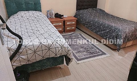 Didim Efelerde 2+1 Ayrı Mutfak Ters Dubleks Daire