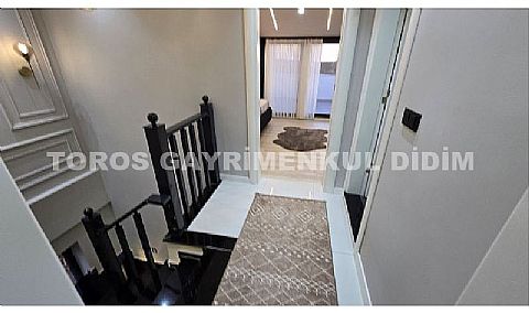 Didim Efelerde 4+1 Ayrı Mutfaklı Satılık full eşyalı Müstakil Villa