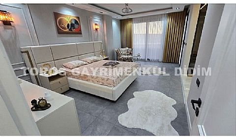 Didim Efelerde 4+1 Ayrı Mutfaklı Satılık full eşyalı Müstakil Villa