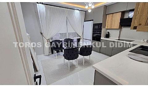 Didim Efelerde 4+1 Ayrı Mutfaklı Satılık full eşyalı Müstakil Villa