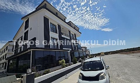 Didim efelerde asansörlü binada satılık 3+1 apartman dubleksi