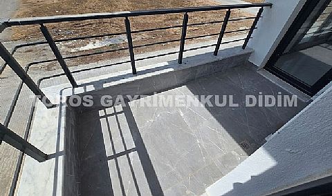 Didim efelerde asansörlü binada satılık 3+1 apartman dubleksi
