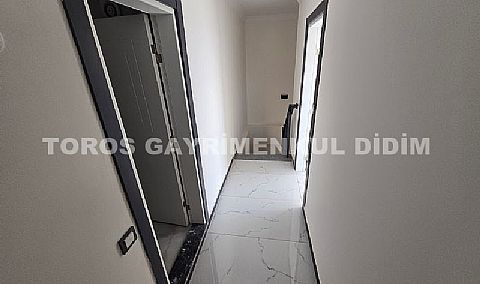 Didim efelerde asansörlü binada satılık 3+1 apartman dubleksi