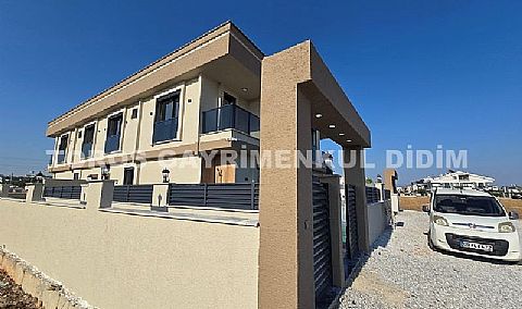 Didim efelerde havuzlu satılık 3+1 villa 