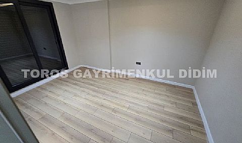 Didim efelerde havuzlu satılık 3+1 villa 