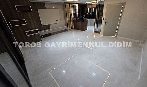Didim efelerde havuzlu satılık 3+1 villa 