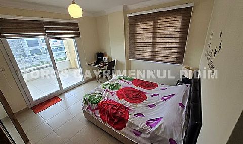 Didim efelerde havuzlu sitede satılık full eşyalı 3+1 dubleks daire