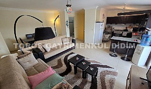 Didim efelerde havuzlu sitede satılık full eşyalı 3+1 dubleks daire