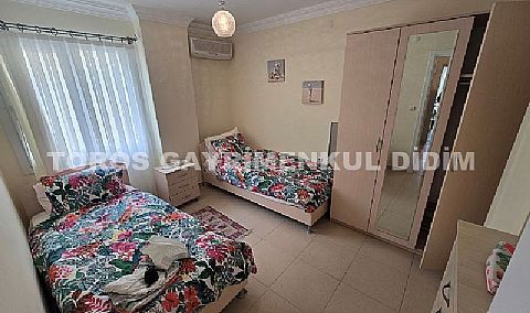Didim efelerde havuzlu sitede satılık full eşyalı 3+1 dubleks daire