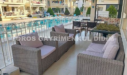 Didim efelerde havuzlu sitede satılık müstakil villa 