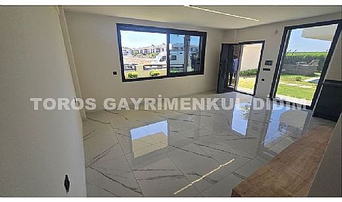 Didim efelerde havuzlu sitede satılık yazlık dubleks villa