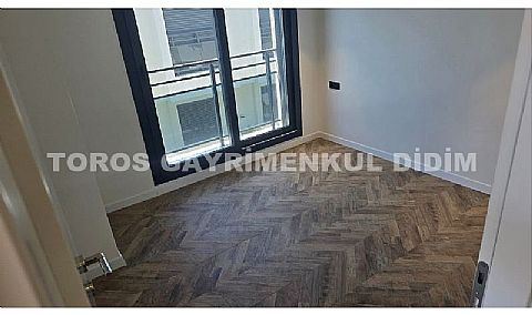 Didim efelerde havuzlu sitede satılık yazlık dubleks villa