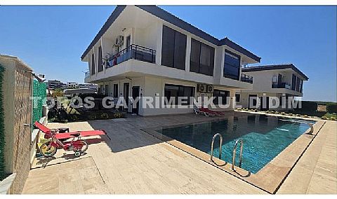 Didim efelerde havuzlu sitede satılık yazlık dubleks villa
