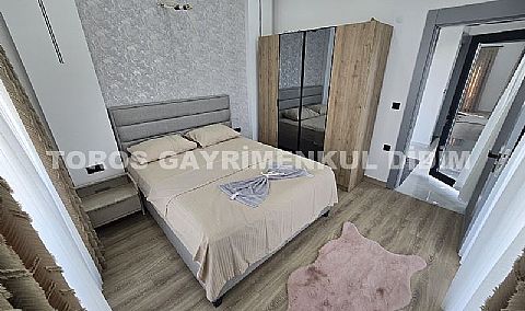 Didim Efeler'de Merkezi Konumda Havuzlu, Sıfır eşyalı Bahçeli 4+1 Tripleks Villa