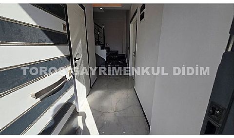 Didim efelerde satılık 3+1 ayrı mutfaklı satılık yazlık villa 