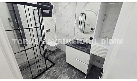 Didim efelerde satılık müstakil 4+1 havuzlu villa