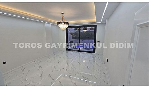 Didim efelerde satılık müstakil 4+1 havuzlu villa