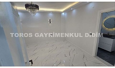 Didim efelerde satılık müstakil 4+1 havuzlu villa