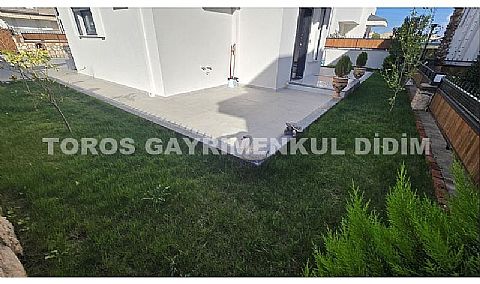 Didim Efeler,de  Sıfır Eşyalı 4+1 Eşyalı Müstakil Satılık Villa 