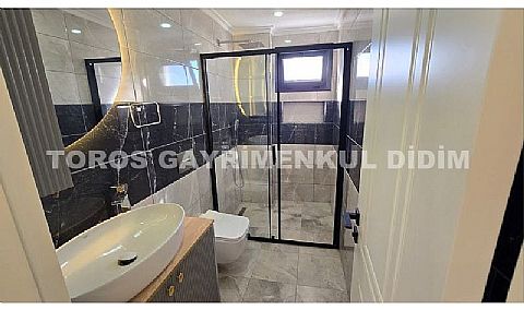 Didim Efeler,de  Sıfır Eşyalı 4+1 Eşyalı Müstakil Satılık Villa 