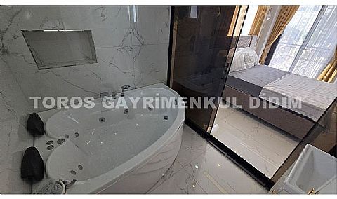 Didim Efeler,de  Sıfır Eşyalı 4+1 Eşyalı Müstakil Satılık Villa 