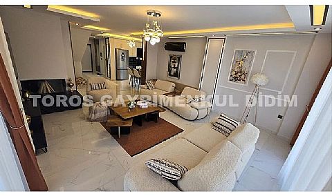 Didim Efeler,de  Sıfır Eşyalı 4+1 Eşyalı Müstakil Satılık Villa 