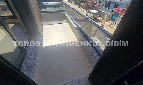 Didim Efeler’de 300 m2 Arsa Üzerine Kurulu Tam Müstakil Villa