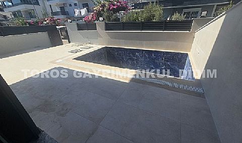 Didim Efeler’de 300 m2 Arsa Üzerine Kurulu Tam Müstakil Villa