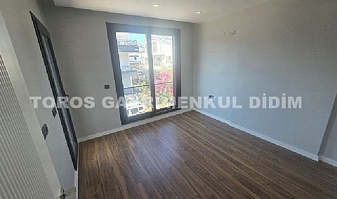 Didim Efeler’de 300 m2 Arsa Üzerine Kurulu Tam Müstakil Villa