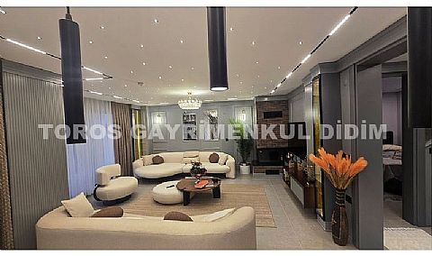 Didim Efeler’de 500m2 Arsa İçerisinde Full Eşyalı Ultra Lüks Villa