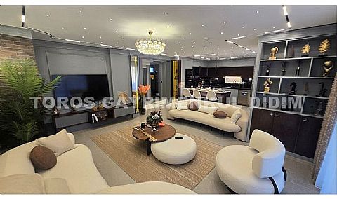 Didim Efeler’de 500m2 Arsa İçerisinde Full Eşyalı Ultra Lüks Villa