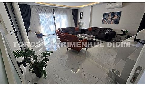 Didim Efeler’de 500m2 Arsa Üzerine Kurulu Full Eşyalı Satılık 5+1 Villa