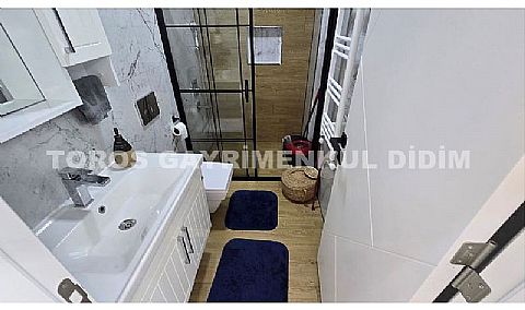 Didim Efeler’de 500m2 Arsa Üzerine Kurulu Full Eşyalı Satılık 5+1 Villa