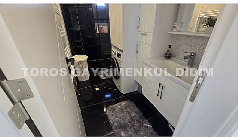 Didim Efeler’de 500m2 Arsa Üzerine Kurulu Full Eşyalı Satılık 5+1 Villa