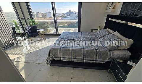 Didim Efeler’de 500m2 Arsa Üzerine Kurulu Full Eşyalı Satılık 5+1 Villa