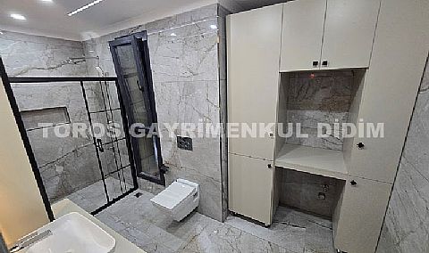 Didim Efeler’de Doğa Manzaralı,Akıllı Sistem Lüks Satilik Villa