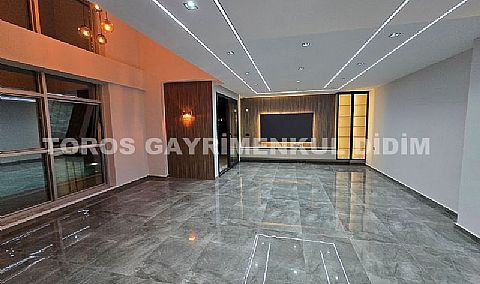 Didim Efeler’de Doğa Manzaralı,Akıllı Sistem Lüks Satilik Villa