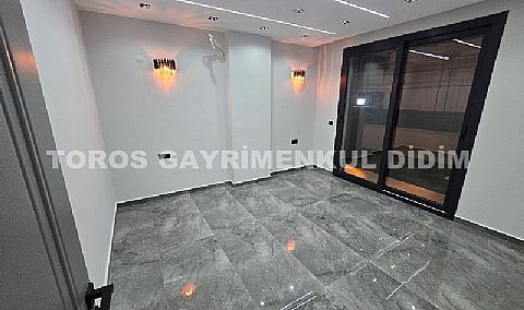 Didim Efeler’de Doğa Manzaralı,Akıllı Sistem Lüks Satilik Villa