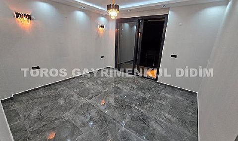 Didim Efeler’de Doğa Manzaralı,Akıllı Sistem Lüks Satilik Villa