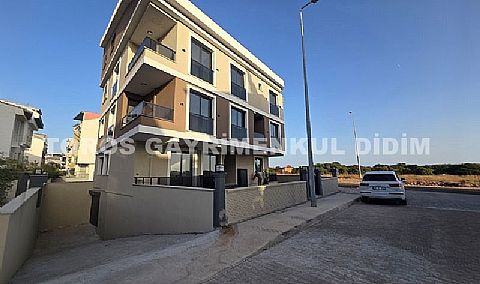 Didim Efeler’de Özel Otoparklı, Doğa ve Kısmen Deniz Manzaralı Sıfır Satılık Dubleks