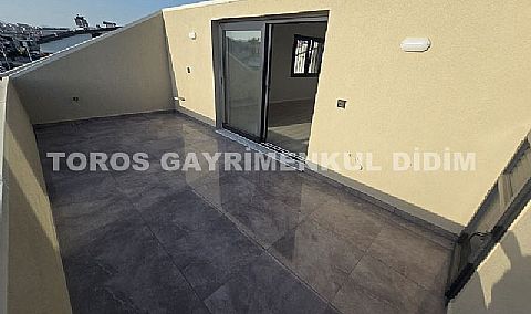Didim Efeler’de Özel Otoparklı, Doğa ve Kısmen Deniz Manzaralı Sıfır Satılık Dubleks