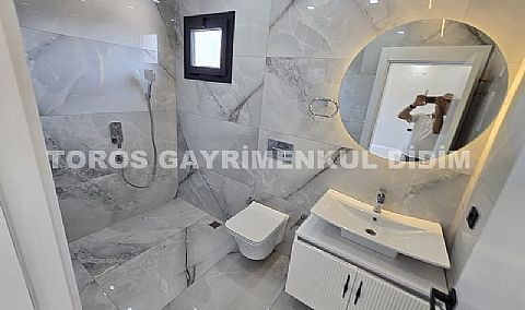 Didim Efeler’de Satılık Lüks Villa