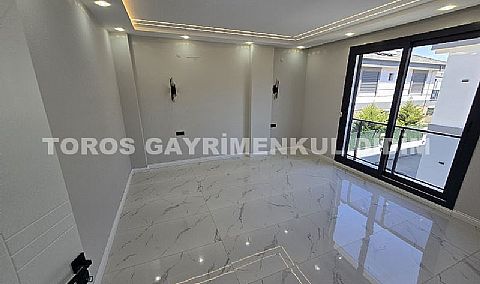Didim Efeler’de Satılık Lüks Villa