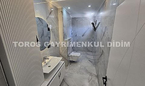 Didim Efeler’de Satılık Lüks Villa