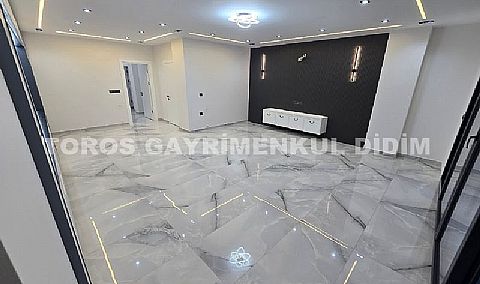 Didim Efeler’de Tam Musatkil Satilik  Villa