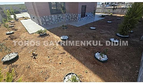 Didim Eferler de 500m2 arsa üzerine kurulu satılık yazlık müstakil villa