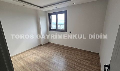 Didim Fevzi paşa mahallesinde plaja 1.200 mt mesafede satılık tam müstakil villa