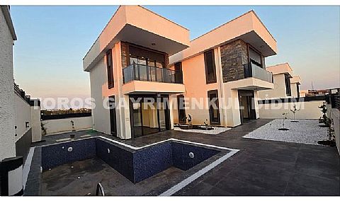 Didim Hisar Mahallesinde Özel Tasarımlı Satılık Lüks Ve Konforun Buluştuğu Tam Müstakil Villa