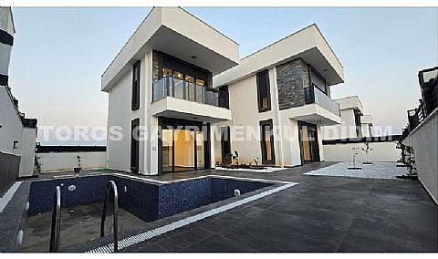 Didim Hisar Mahallesinde Özel Tasarımlı Satılık Lüks Ve Konforun Buluştuğu Tam Müstakil Villa